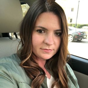 Meet your Posher, Elyse